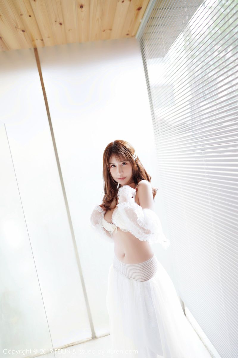 嗲囡囡美女模特苏可可er人间胸器内衣诱惑娇嫩若雪性感写真