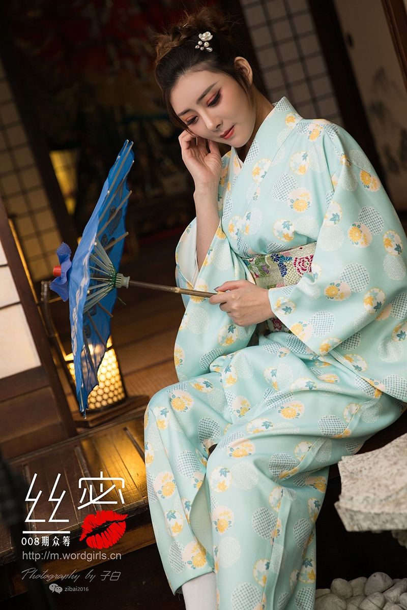 头条女神美女姐妹花Jennanni_Jen&莫小希和服蜜丝系列美图