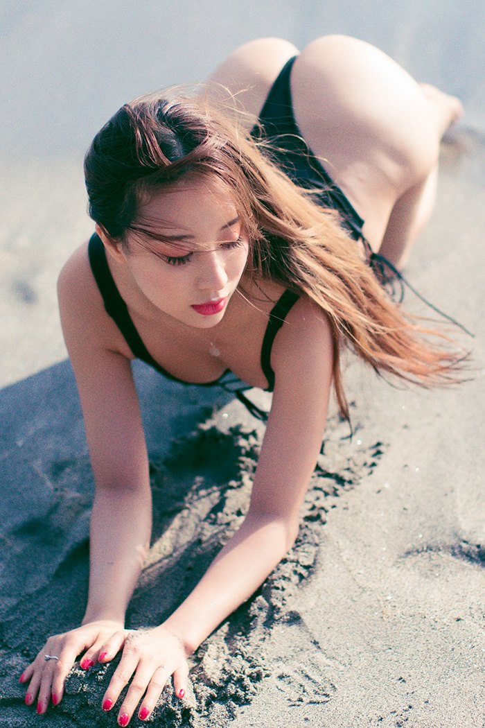 沙滩女神筱慧性感比基尼激情四射