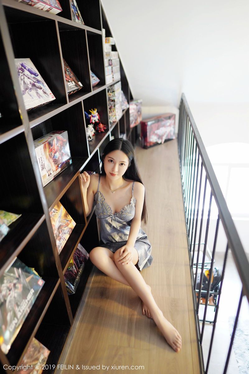 嗲囡囡性感女神luna张静燕女友视角内衣诱惑清新娇柔写真