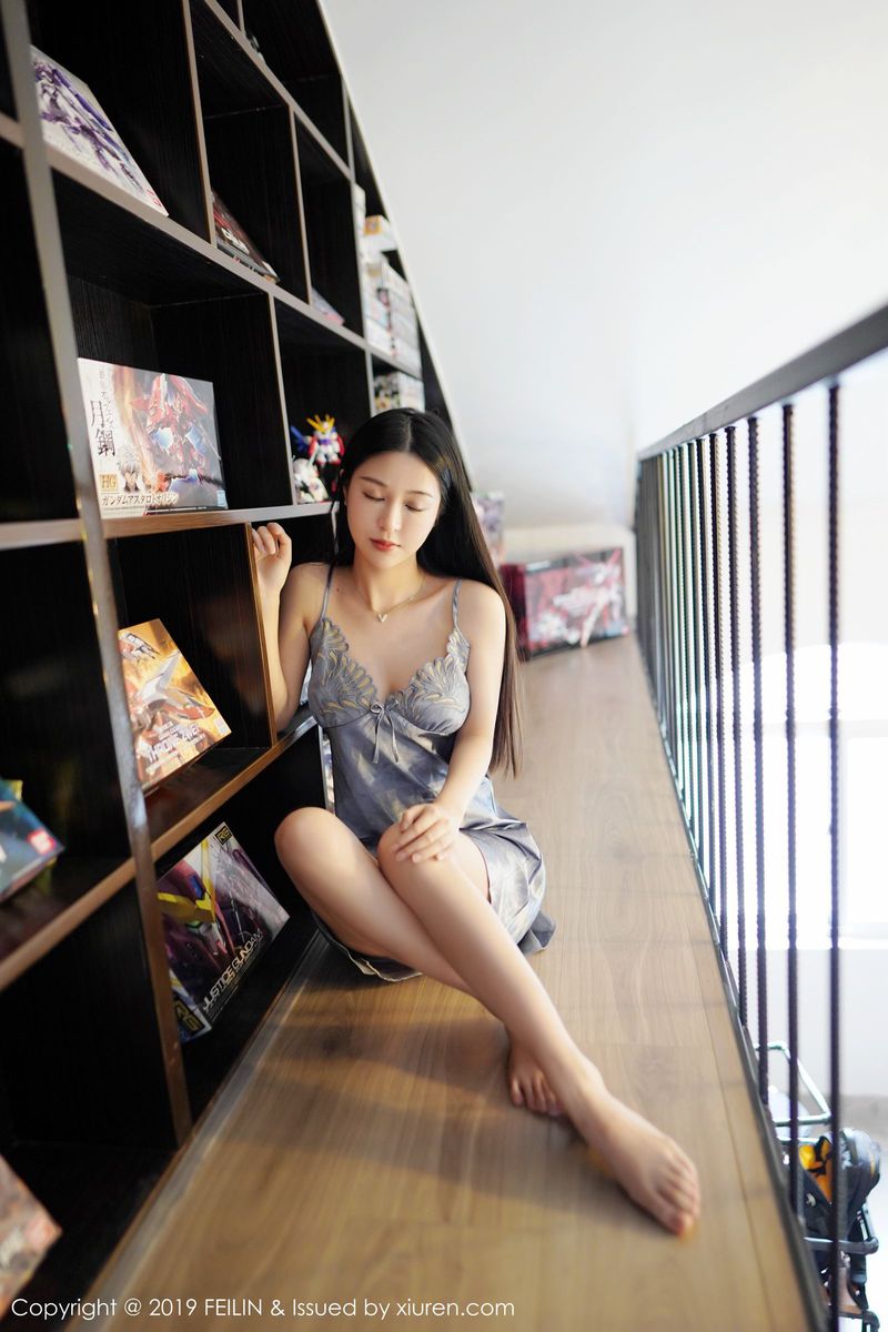 嗲囡囡性感女神luna张静燕女友视角内衣诱惑清新娇柔写真