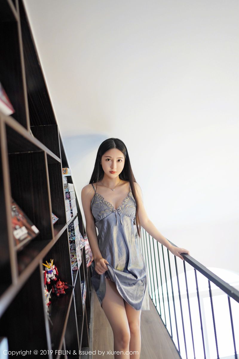 嗲囡囡性感女神luna张静燕女友视角内衣诱惑清新娇柔写真