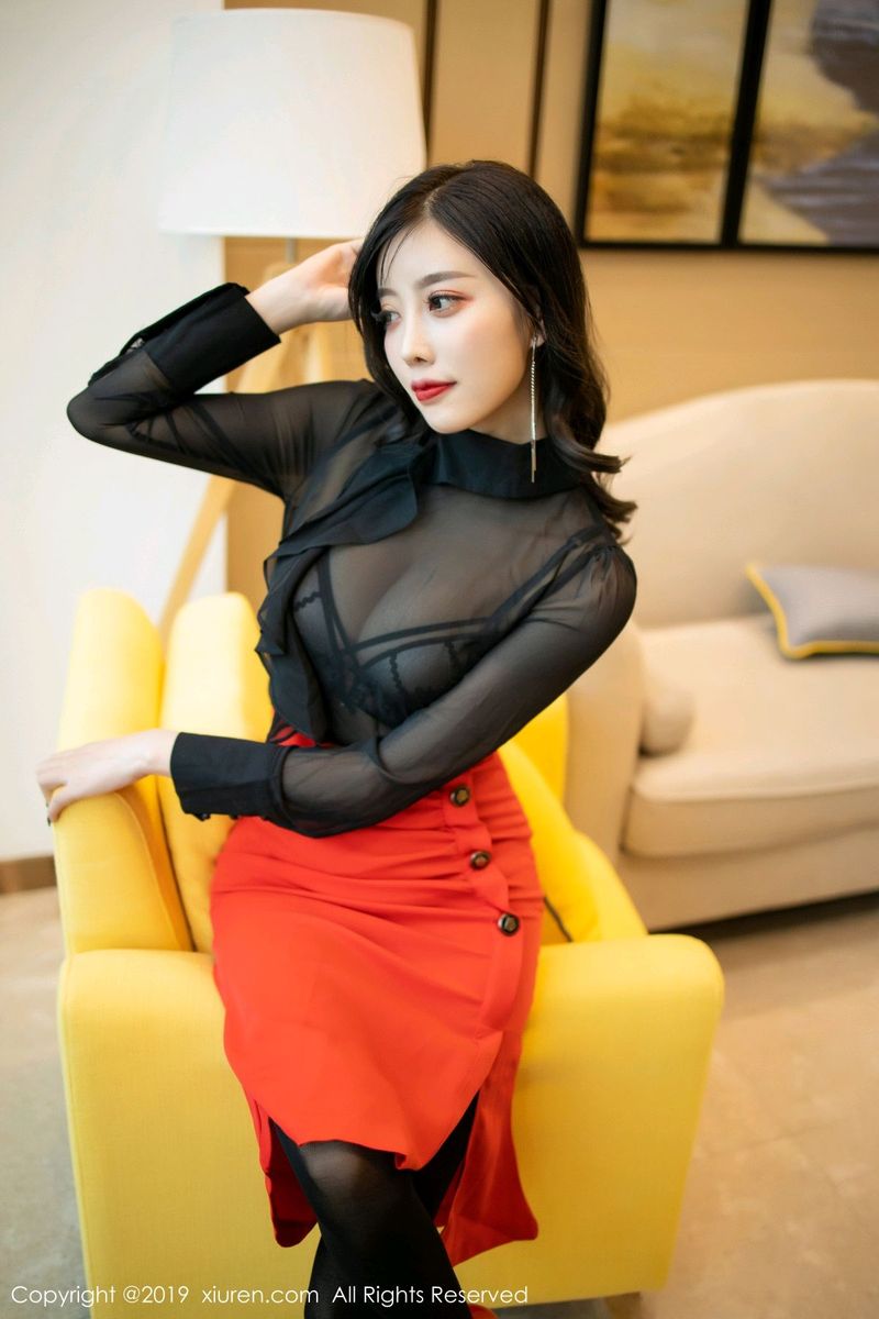 秀人网性感女神杨晨晨sugar黑丝美腿透视内衣诱惑套图