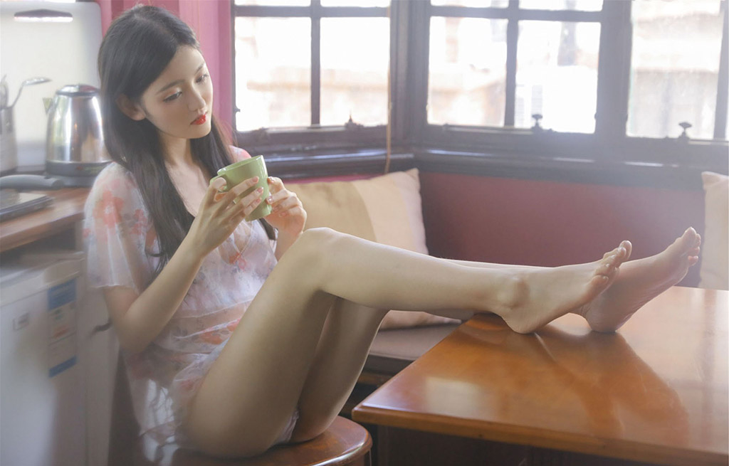 沈梦瑶朦胧唯美且不失娇媚诱惑的柔情私房