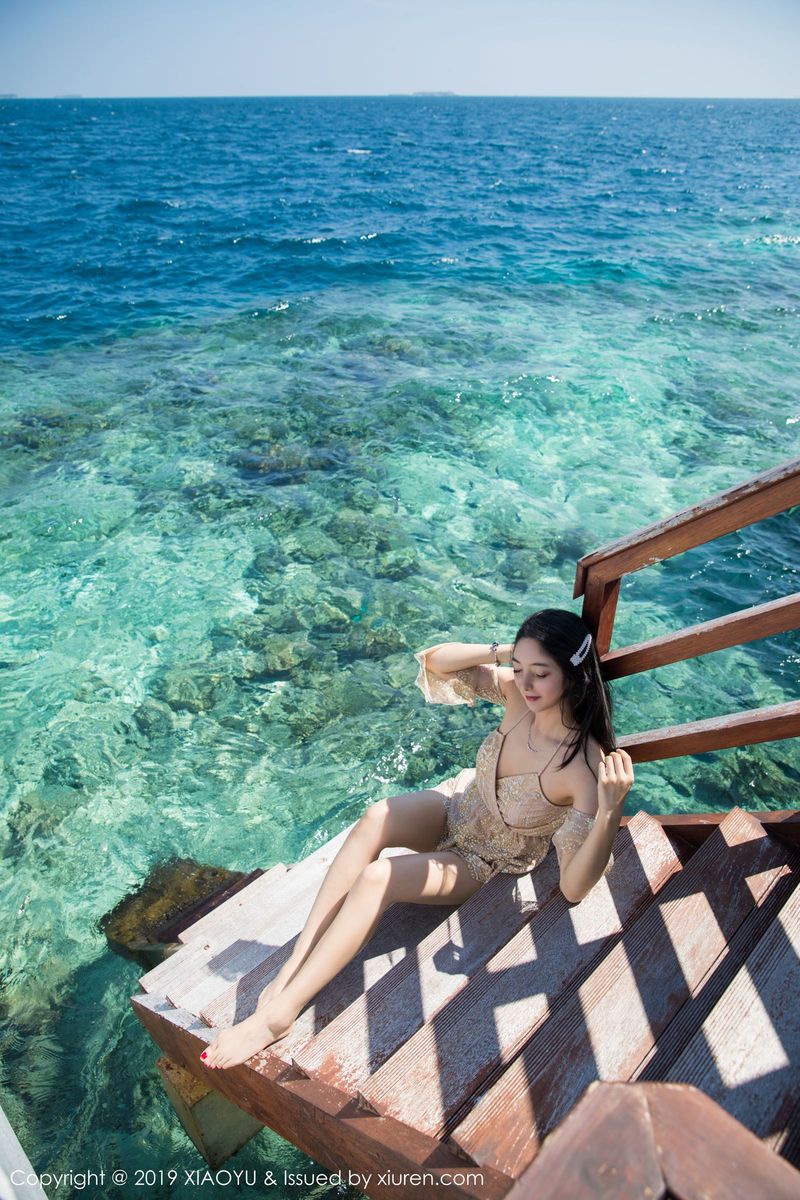 语画界性感女神Angela小热巴古典旗袍&丝袜美腿魅惑装扮写真