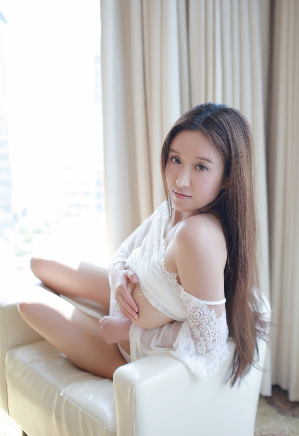 微博红人Jennanni_Jen若隐若现的春色乍泄