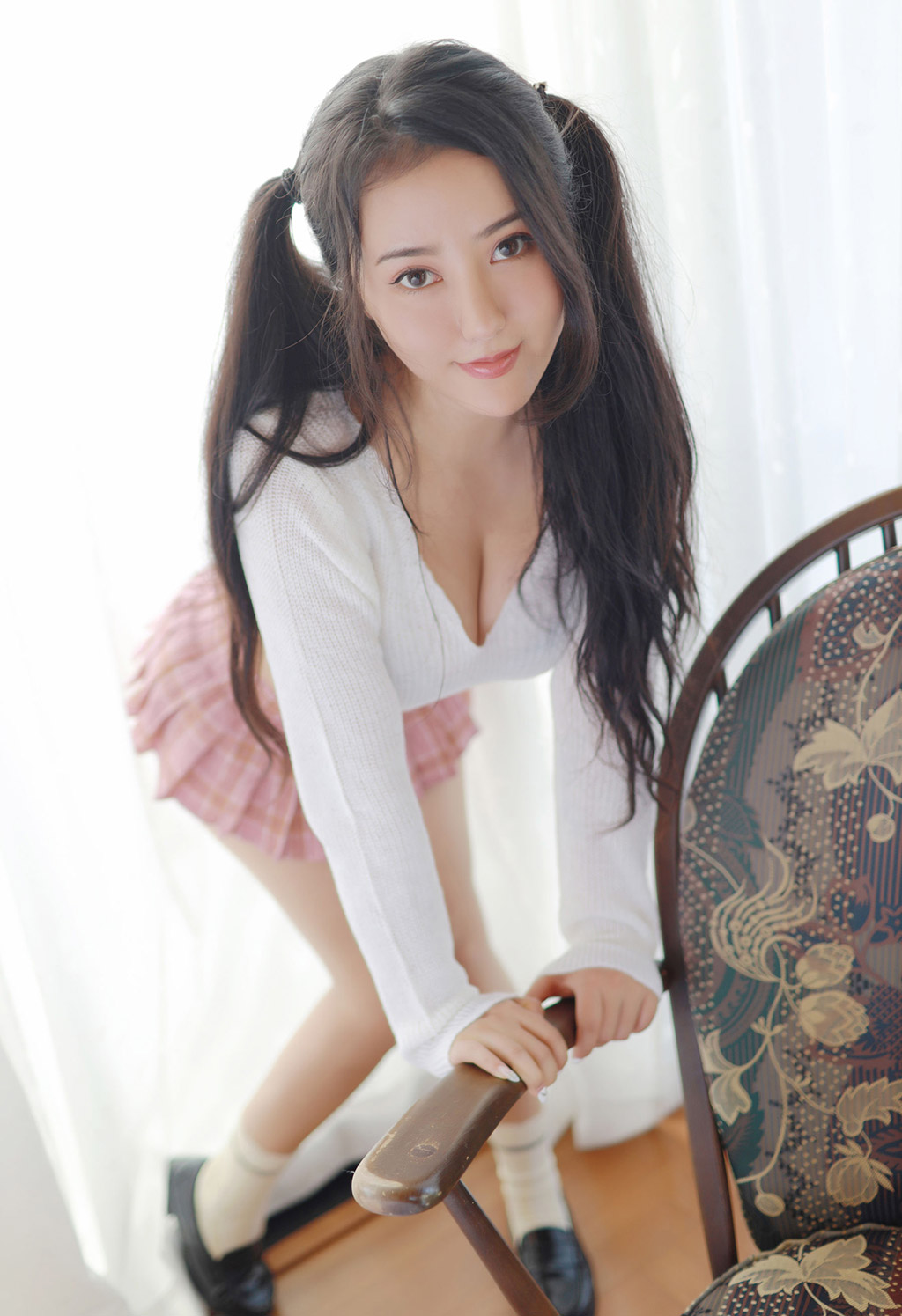 Manuela玛鲁娜眼睛OL无可比拟美臀诱惑