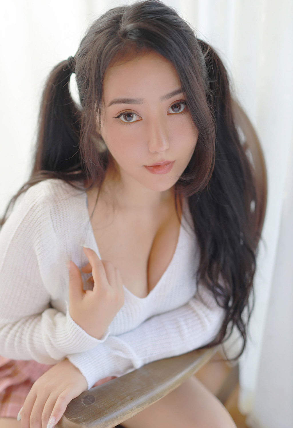 Manuela玛鲁娜眼睛OL无可比拟美臀诱惑