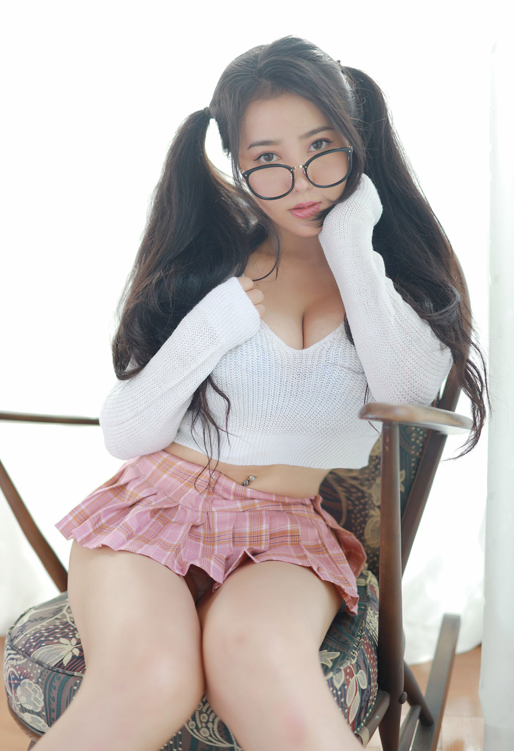 Manuela玛鲁娜眼睛OL无可比拟美臀诱惑