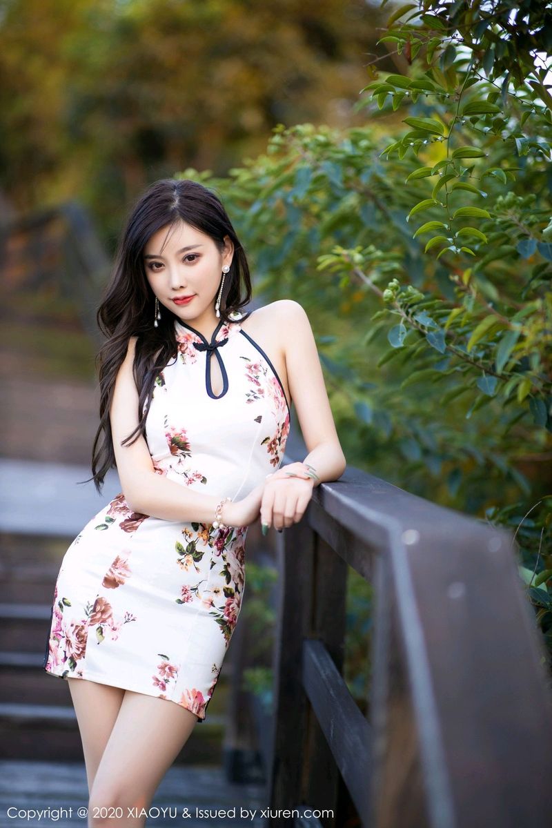 语画界性感女神杨晨晨sugar古典韵味旗袍玉足诱惑极致写真