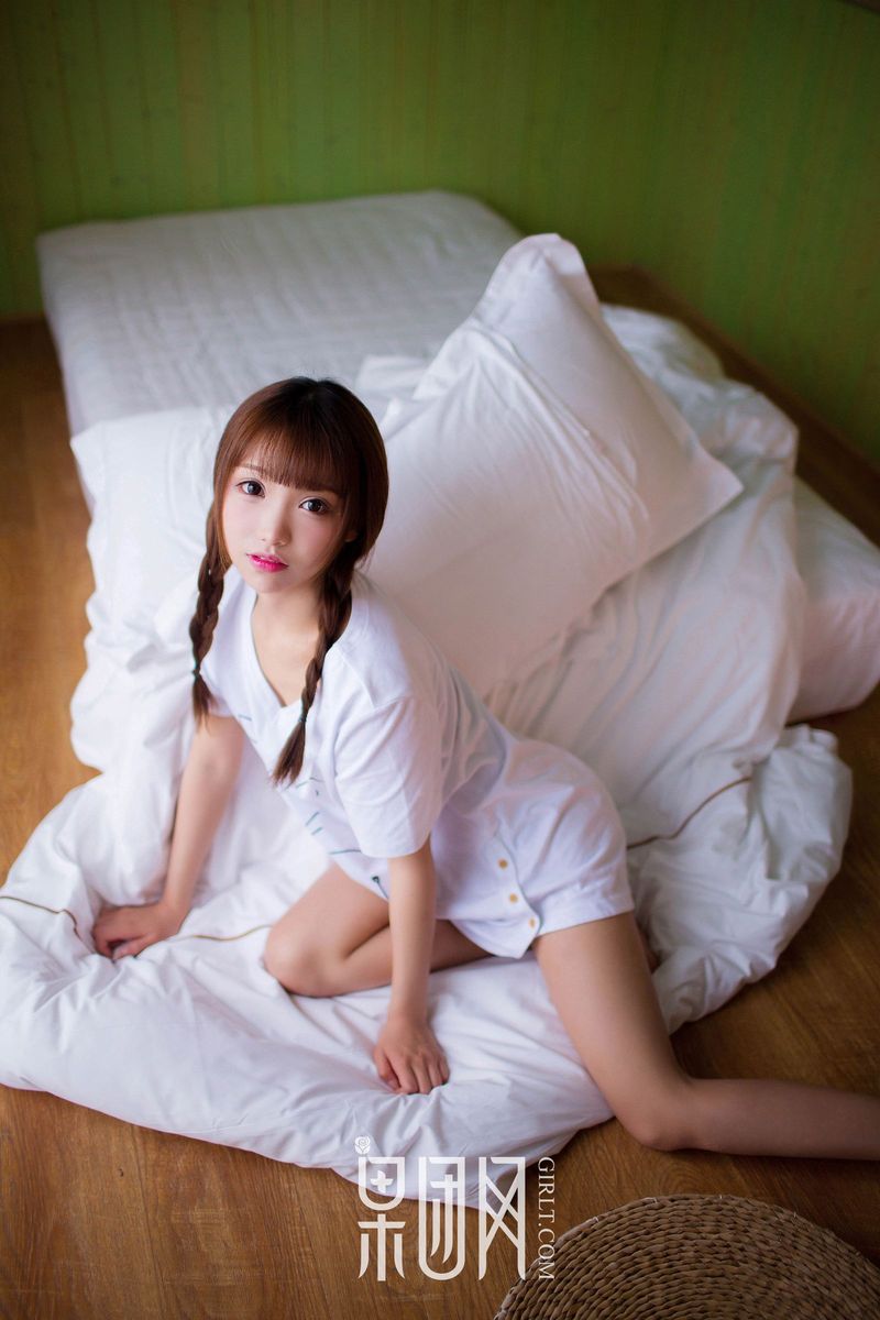 果团网少女萝莉水花花不是水哗哗双马尾全裸真空私房写真