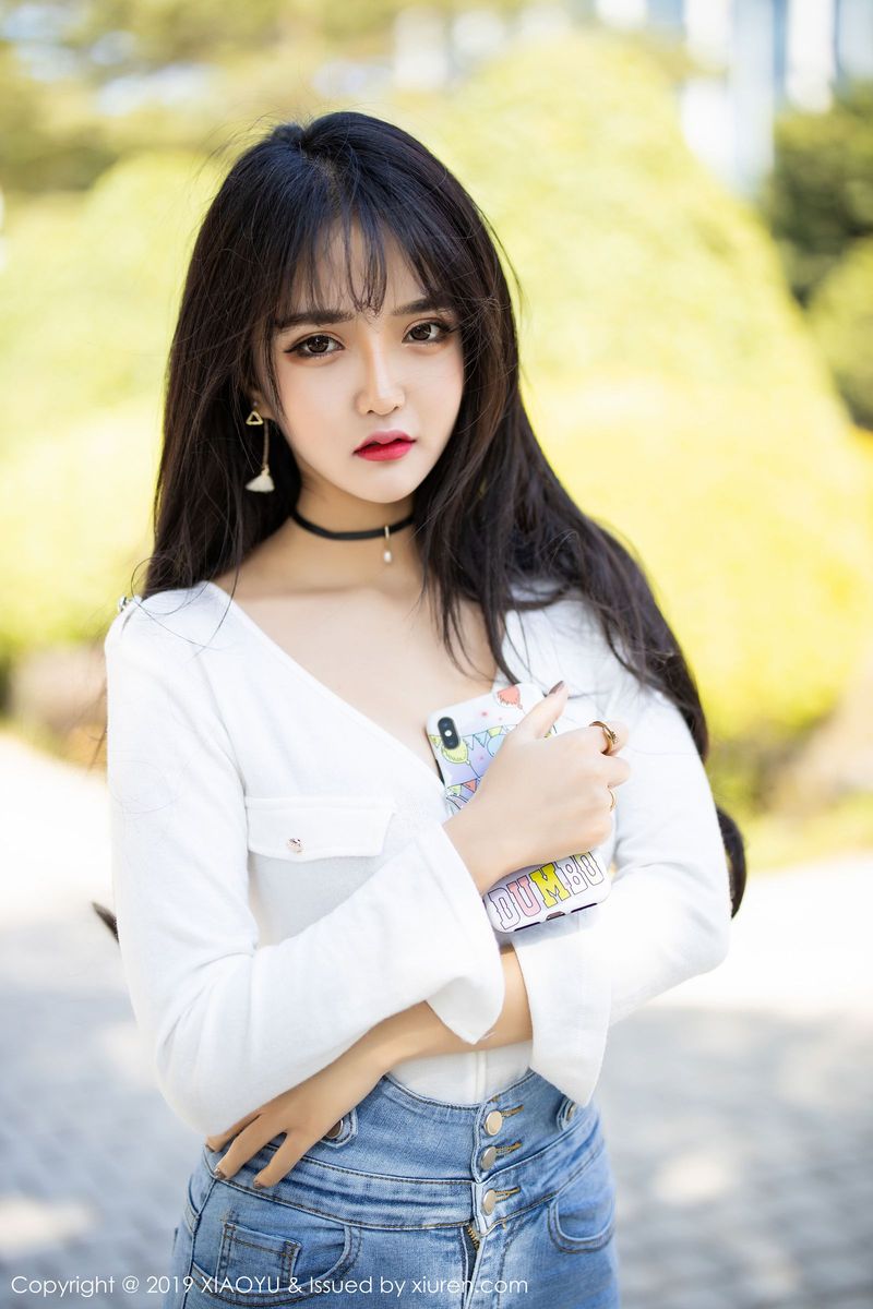 语画界性感女神Miko酱丝袜美腿&牛仔长裤主题双层魅惑美图