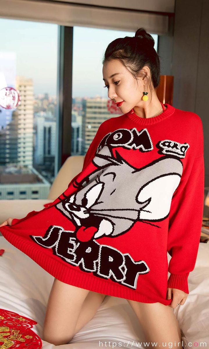 尤果网美女模特松果儿Victoria内衣诱惑祝你新年快乐美图