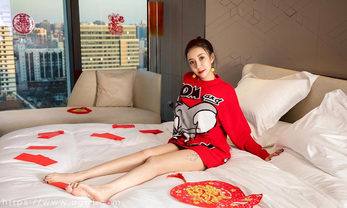 尤果网美女模特松果儿Victoria内衣诱惑祝你新年快乐美图