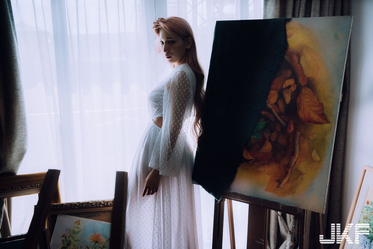 JKF激辣情欲老师韵韵34G火辣G罩杯高挑身材内衣诱惑写真