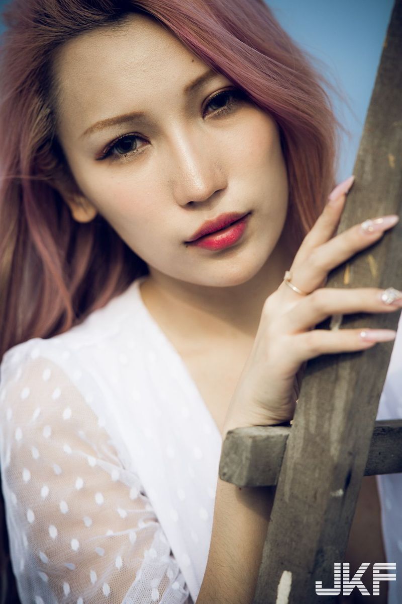 JKF美女模特韵韵34G波涛胸涌比基尼内衣诱惑私房写真