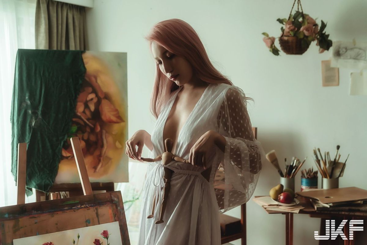 JKF美女模特韵韵34G波涛胸涌比基尼内衣诱惑私房写真