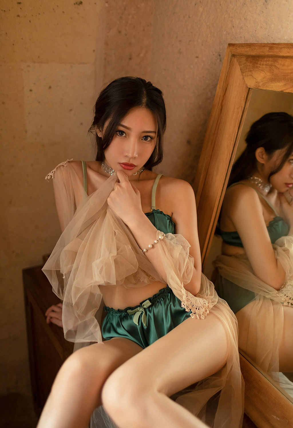 小狐狸Kathryn清新的女友魅惑小妖精