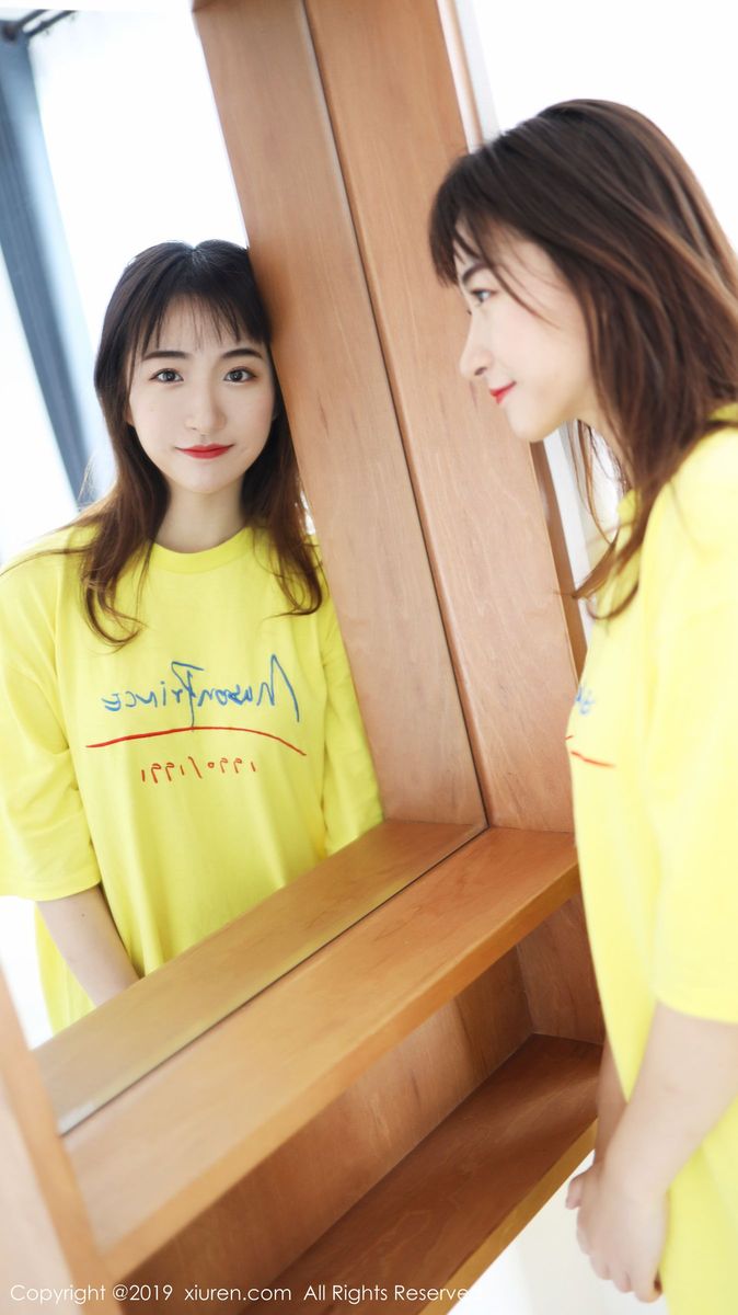 秀人网美女模特艺儿拿铁室外小清新主题系列泰国养眼旅拍