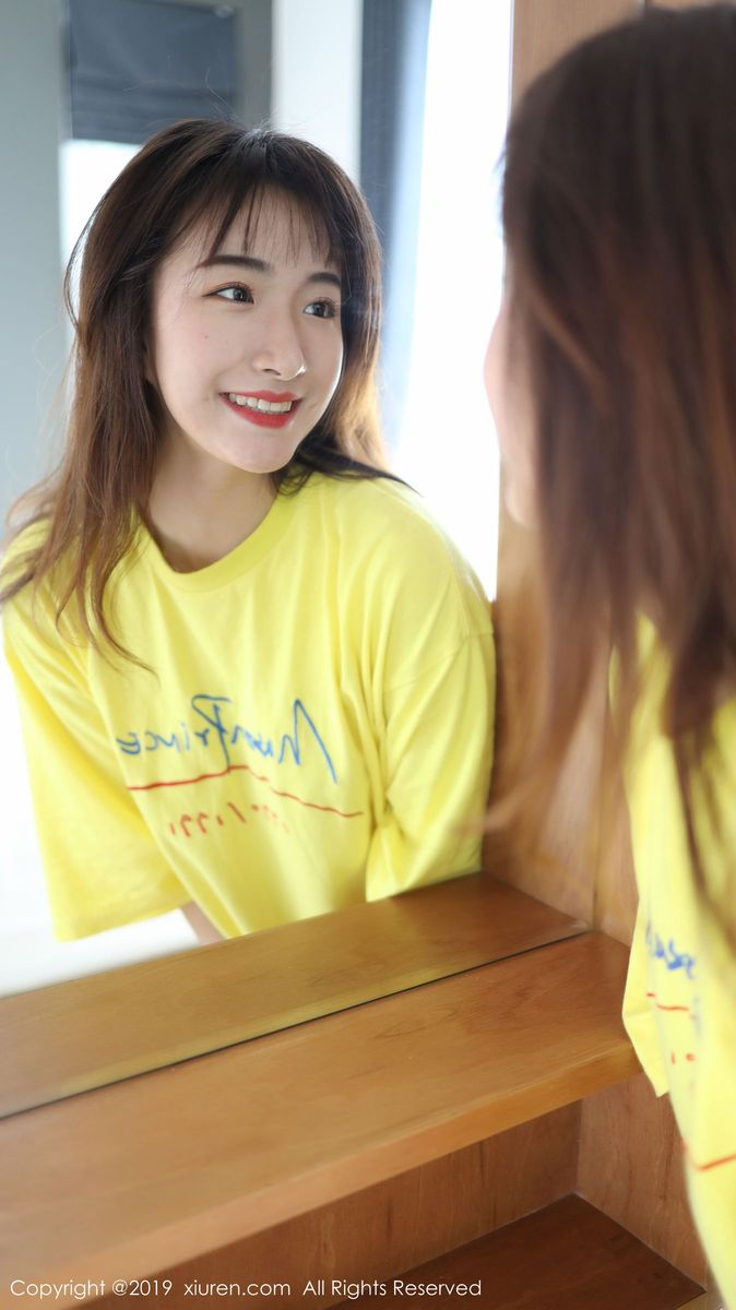 秀人网美女模特艺儿拿铁室外小清新主题系列泰国养眼旅拍