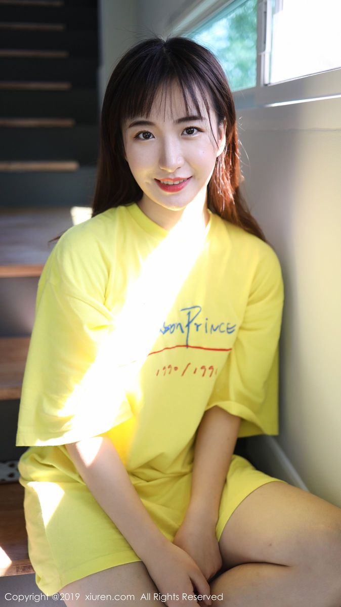 秀人网美女模特艺儿拿铁室外小清新主题系列泰国养眼旅拍