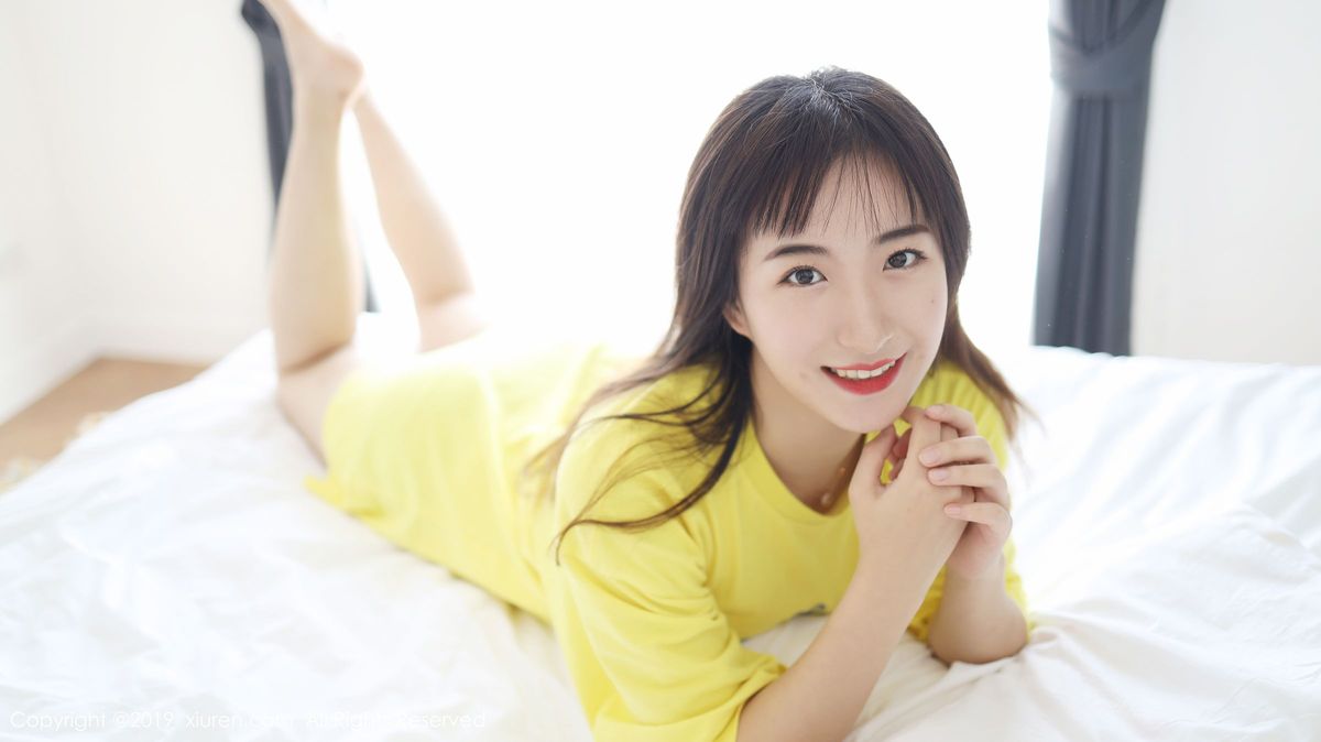 秀人网美女模特艺儿拿铁室外小清新主题系列泰国养眼旅拍