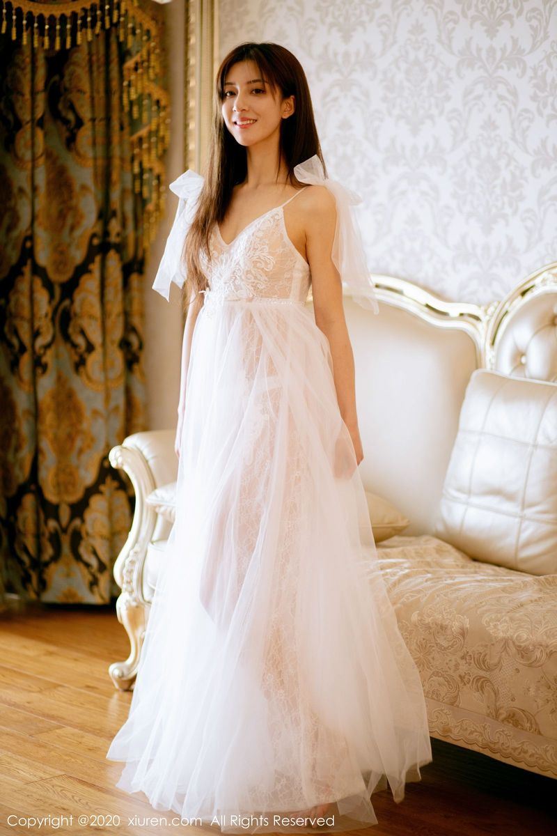 秀人网美女模特林文文yooki半透白纱长裙系列气质魅惑写真