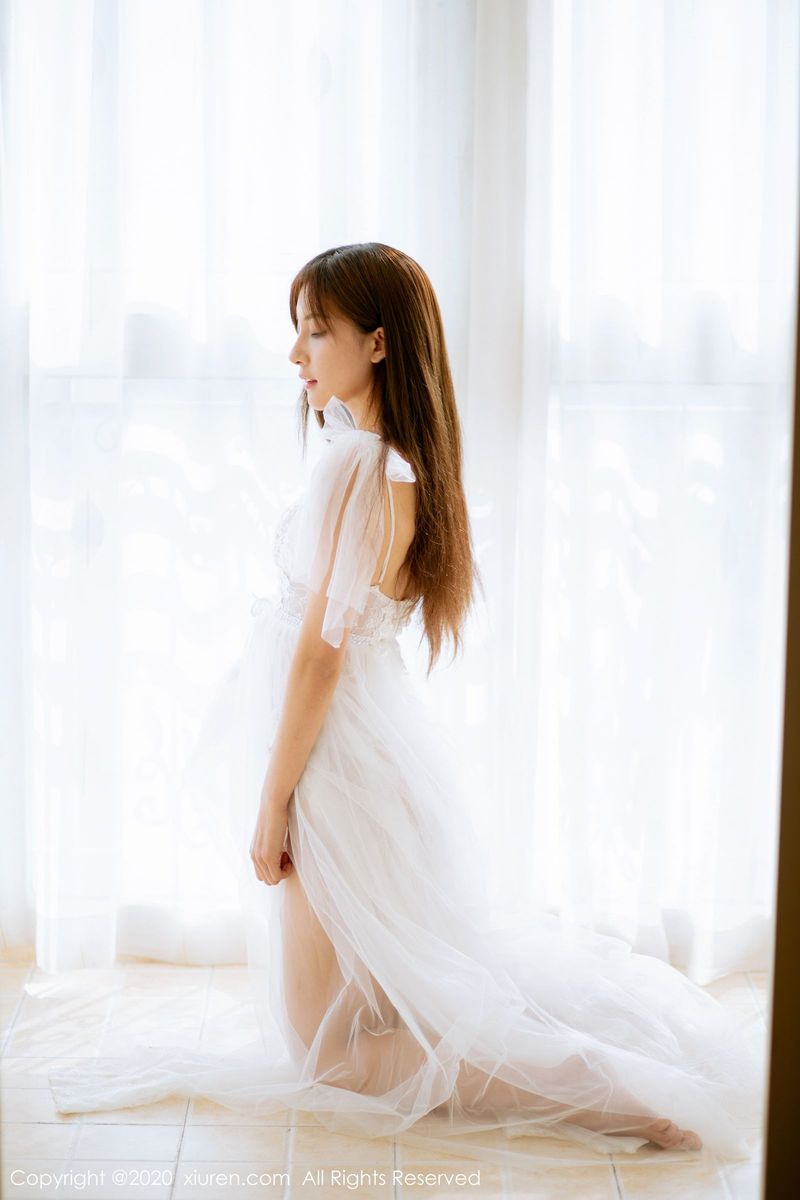 秀人网美女模特林文文yooki半透白纱长裙系列气质魅惑写真