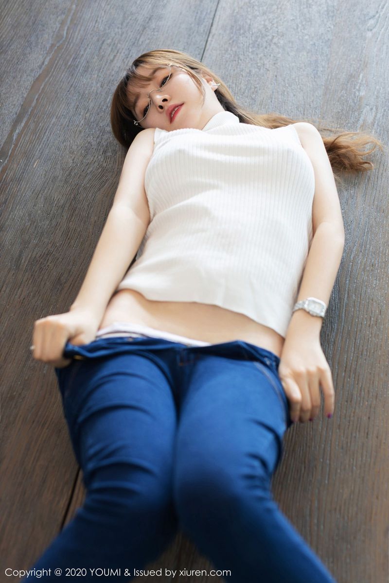 尤蜜荟性感女神王雨纯丝袜美腿职场OL装扮普吉岛足量旅拍