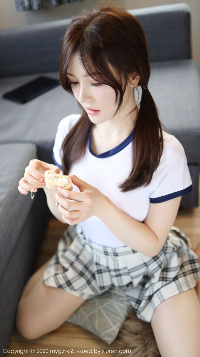 美媛馆性感女神糯美子Mini双马尾肥臀爆乳大尺度日本旅拍