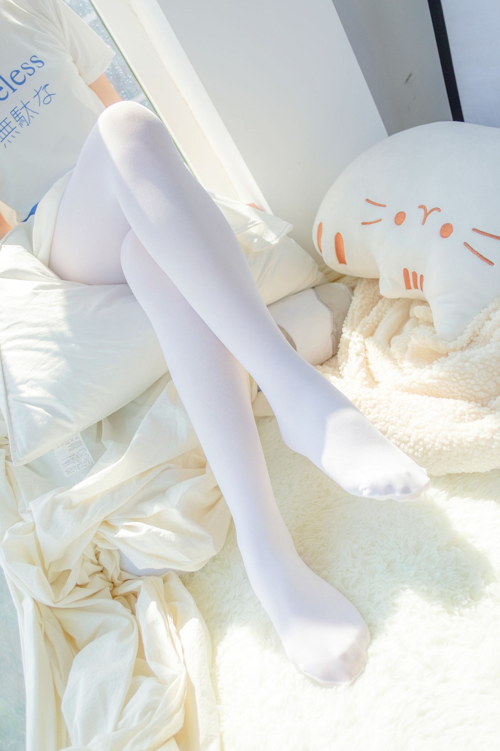 《纯白之恋》 [森萝财团] R15-004 写真集[111P]