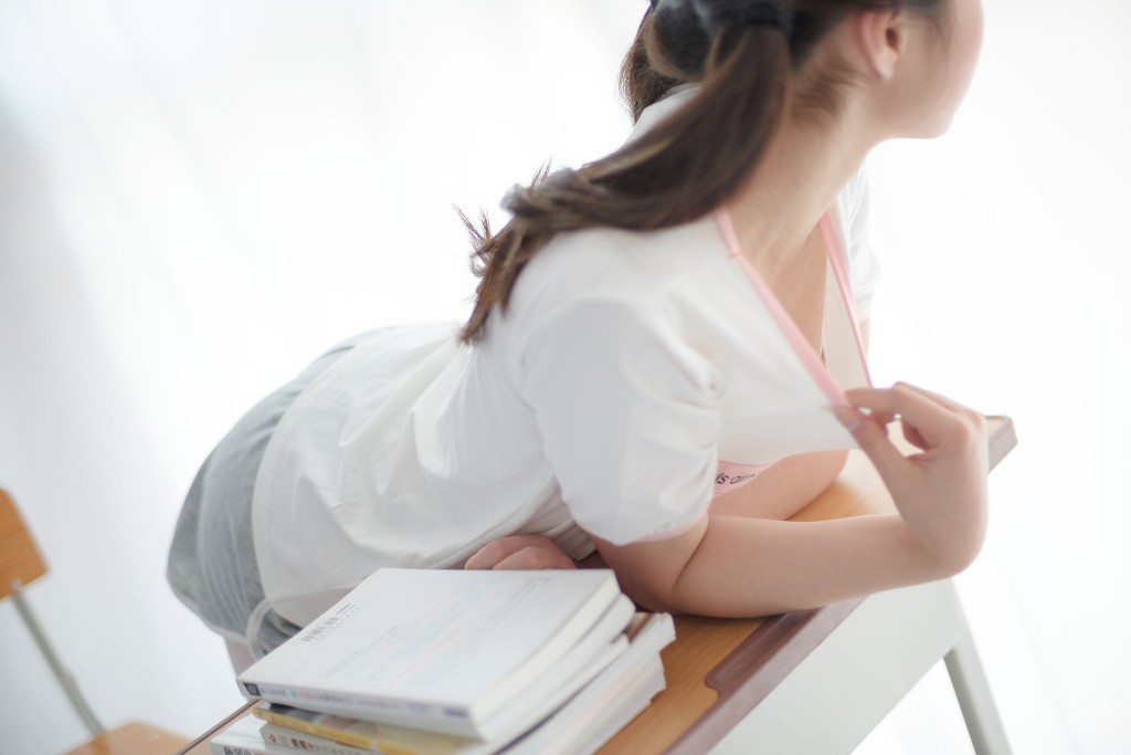 《JK白丝诱惑》 [森萝财团] R15-005 写真集[85P]