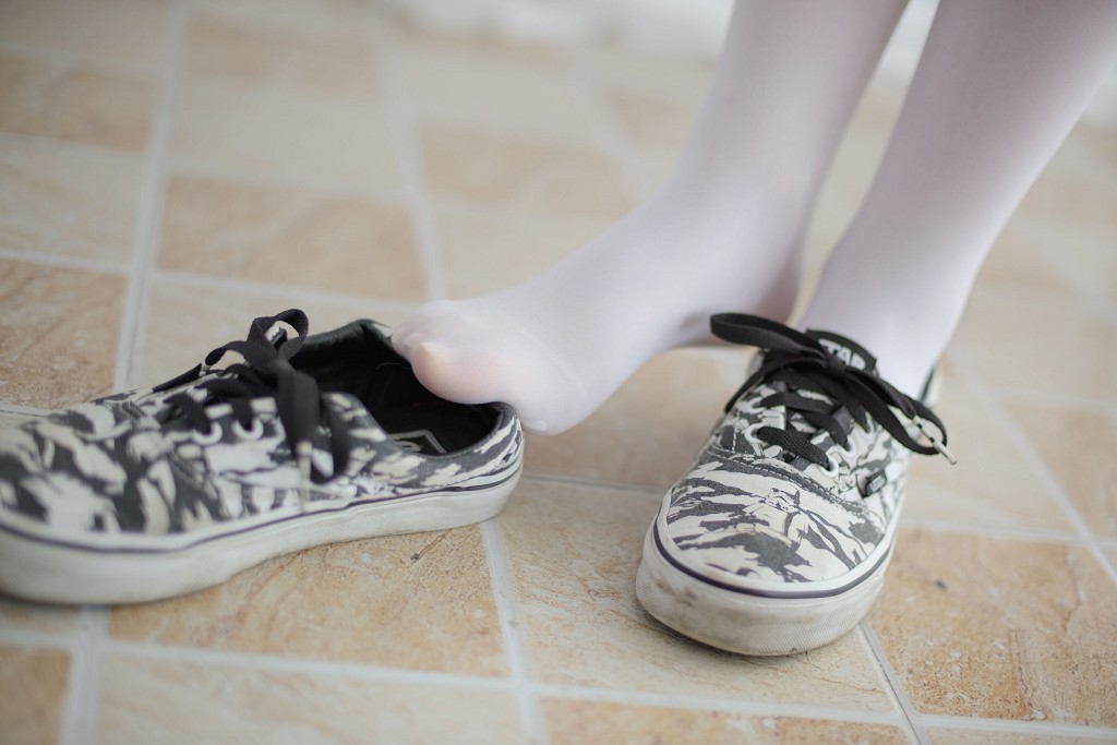 《JK白丝诱惑》 [森萝财团] R15-005 写真集[85P]