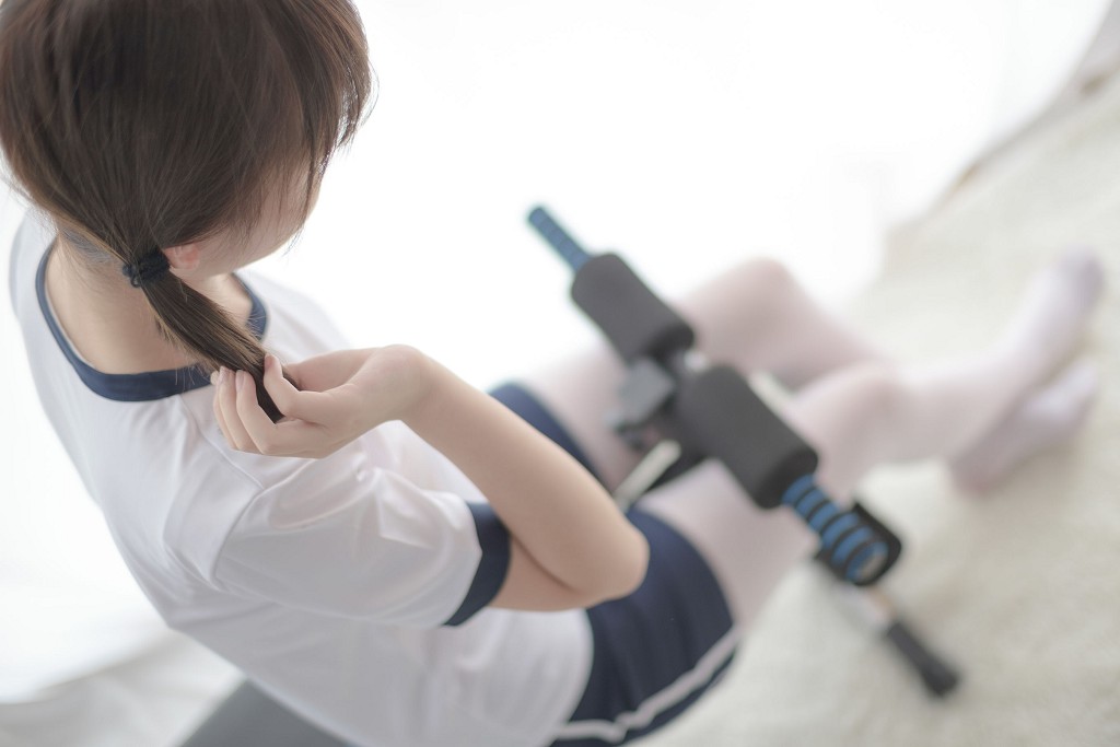 《白丝运动少女》 [森萝财团] R15-013 写真集[85P]