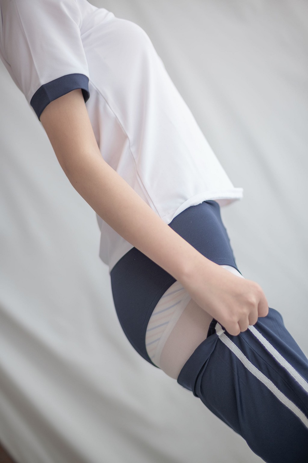 《白丝运动少女》 [森萝财团] R15-013 写真集[85P]