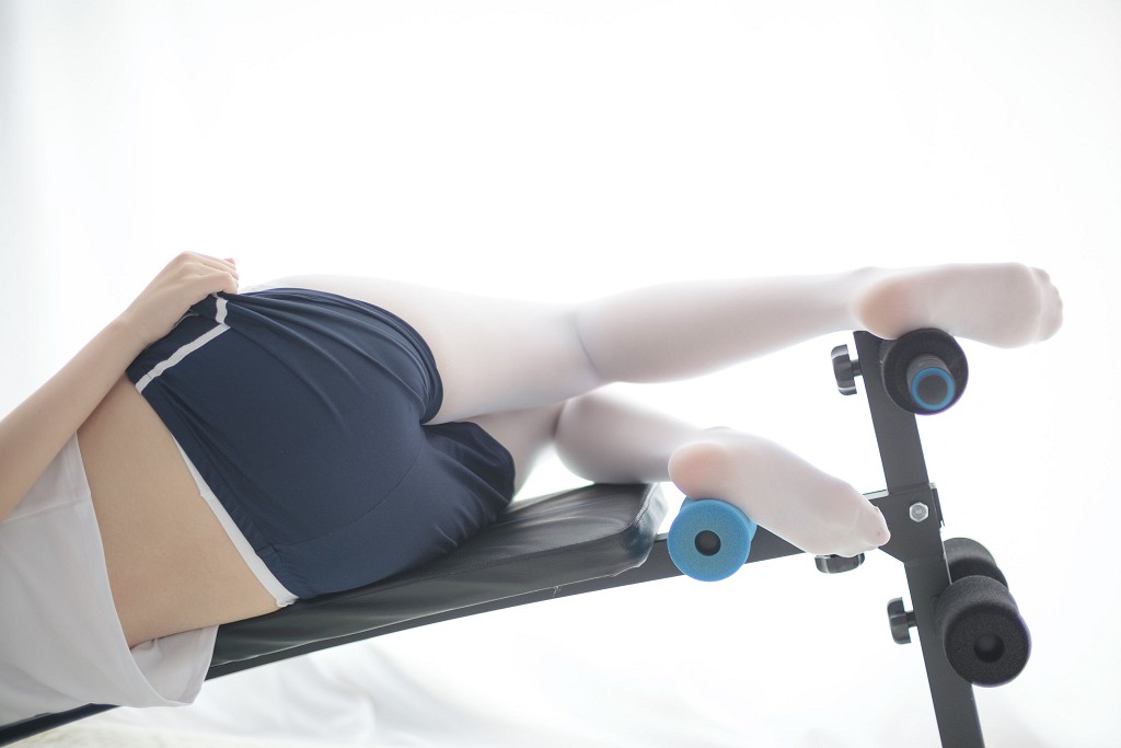 《白丝运动少女》 [森萝财团] R15-013 写真集[85P]