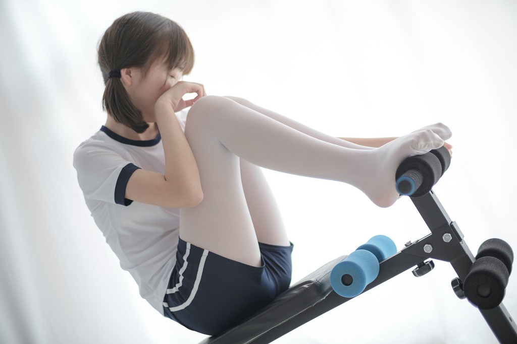 《白丝运动少女》 [森萝财团] R15-013 写真集[85P]