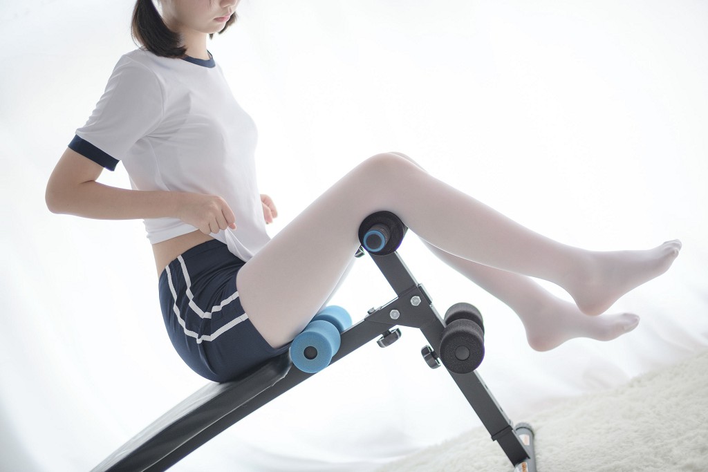 《白丝运动少女》 [森萝财团] R15-013 写真集[85P]