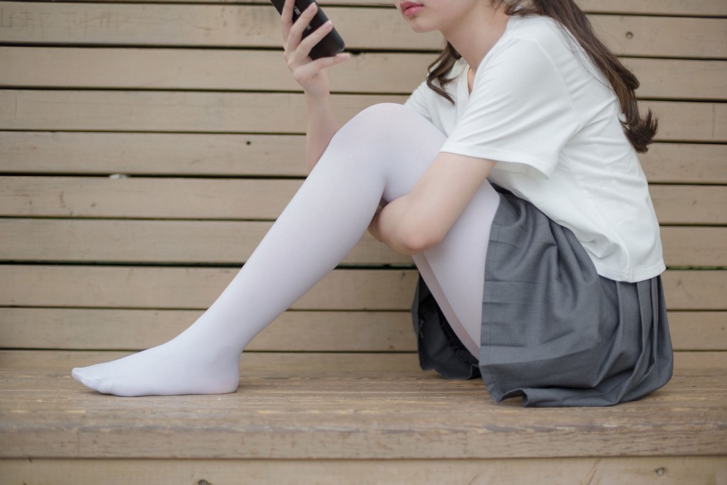 《白丝妹妹游园》 [森萝财团] R15-014 写真集[99P]