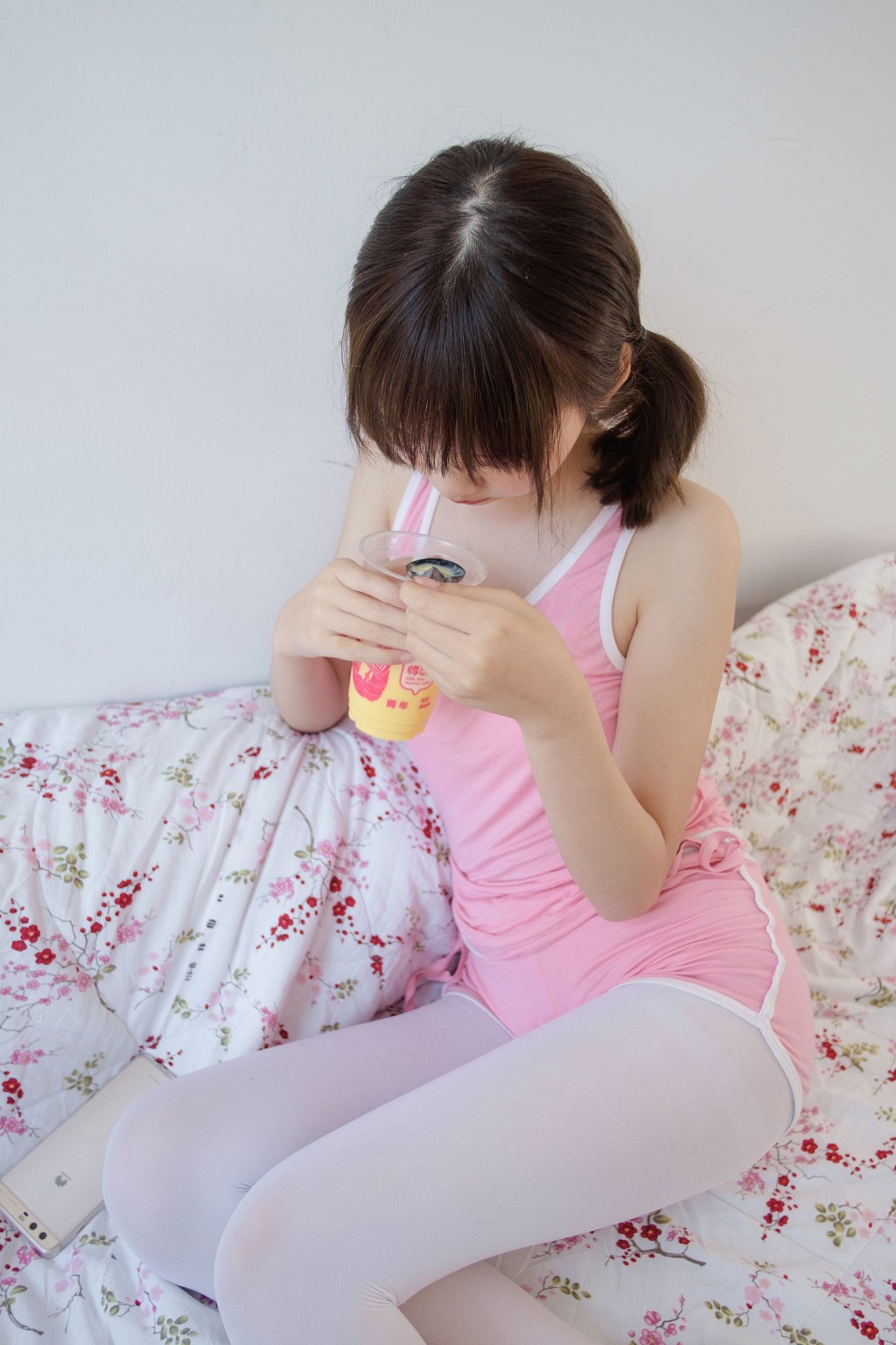 《萝莉白丝也诱人》 [森萝财团] R15-020 写真集[89P]