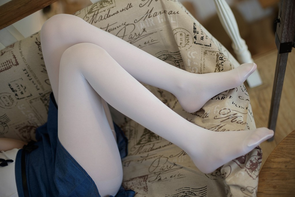 《无法控制的白丝情结》 [森萝财团] R15-021 写真集[71P]