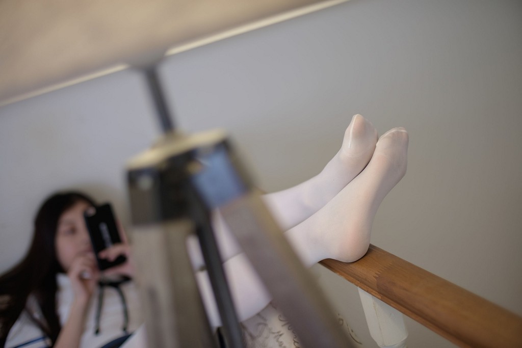 《无法控制的白丝情结》 [森萝财团] R15-021 写真集[71P]