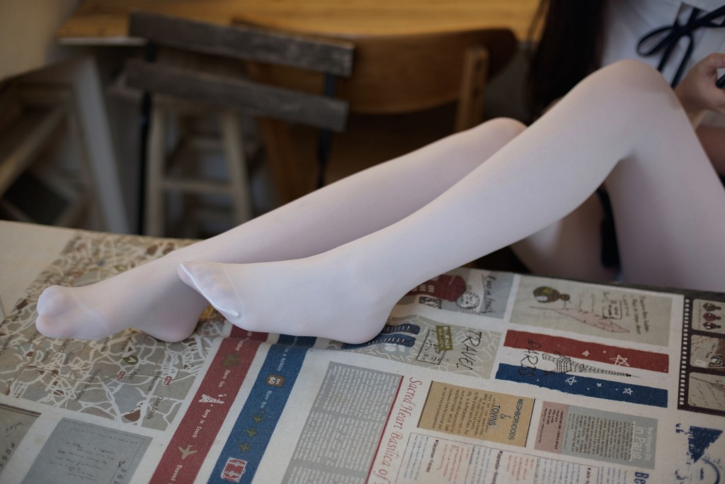 《无法控制的白丝情结》 [森萝财团] R15-021 写真集[71P]