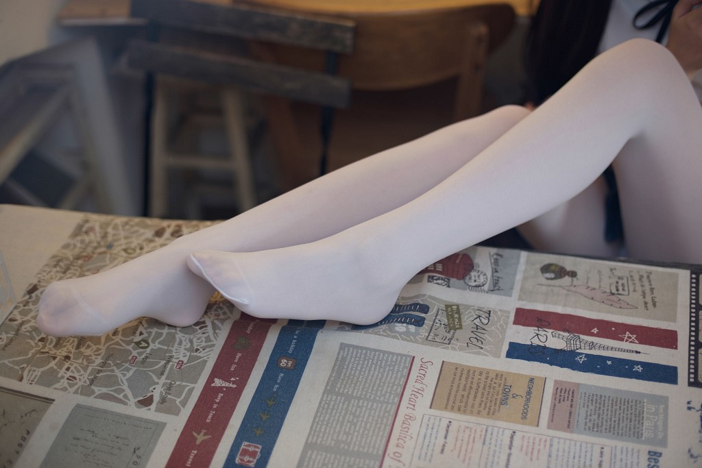 《无法控制的白丝情结》 [森萝财团] R15-021 写真集[71P]