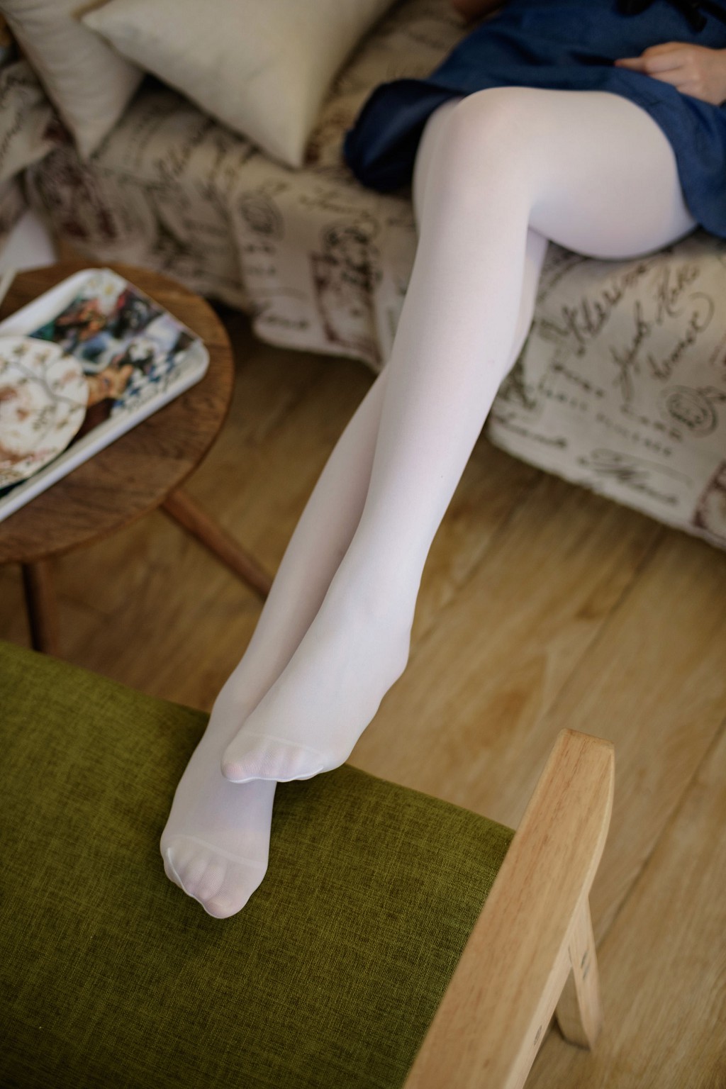 《无法控制的白丝情结》 [森萝财团] R15-021 写真集[71P]