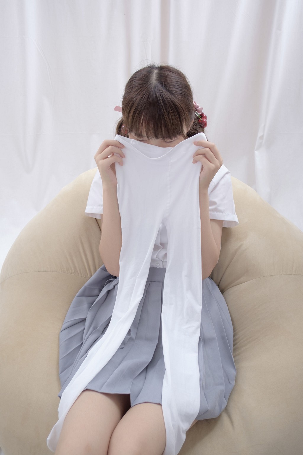 《白丝足控》 [森萝财团] R15-025 写真集[75P]