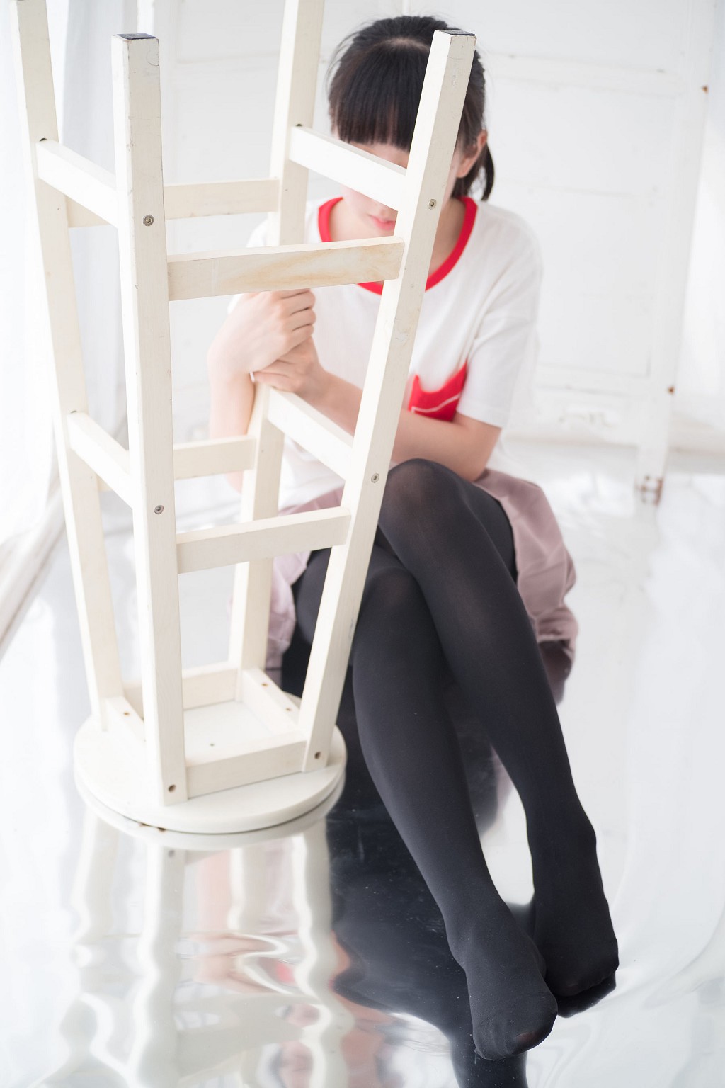 《慢慢脱下你的黑丝》 [森萝财团] R15-029 写真集[78P]