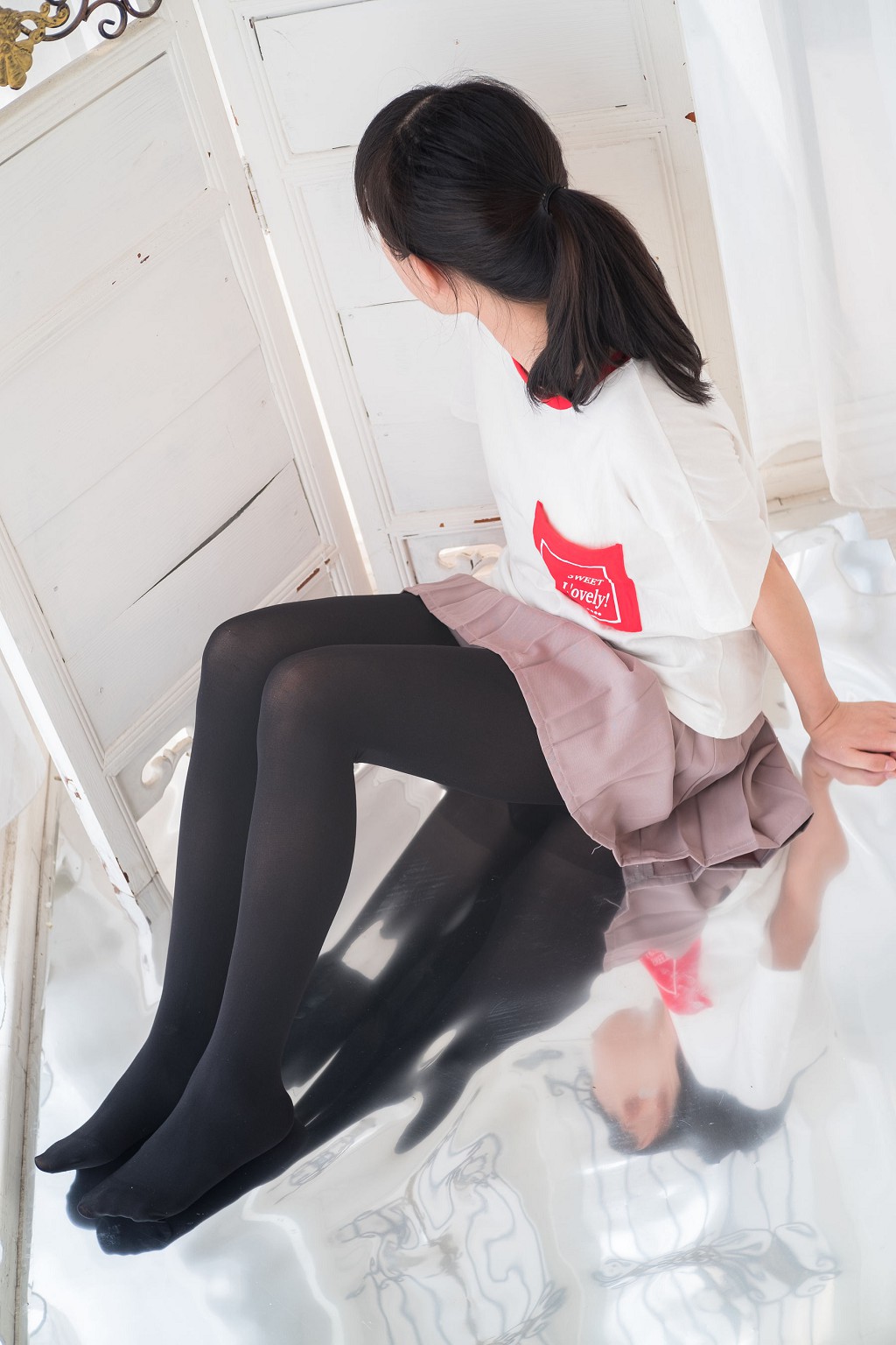 《慢慢脱下你的黑丝》 [森萝财团] R15-029 写真集[78P]