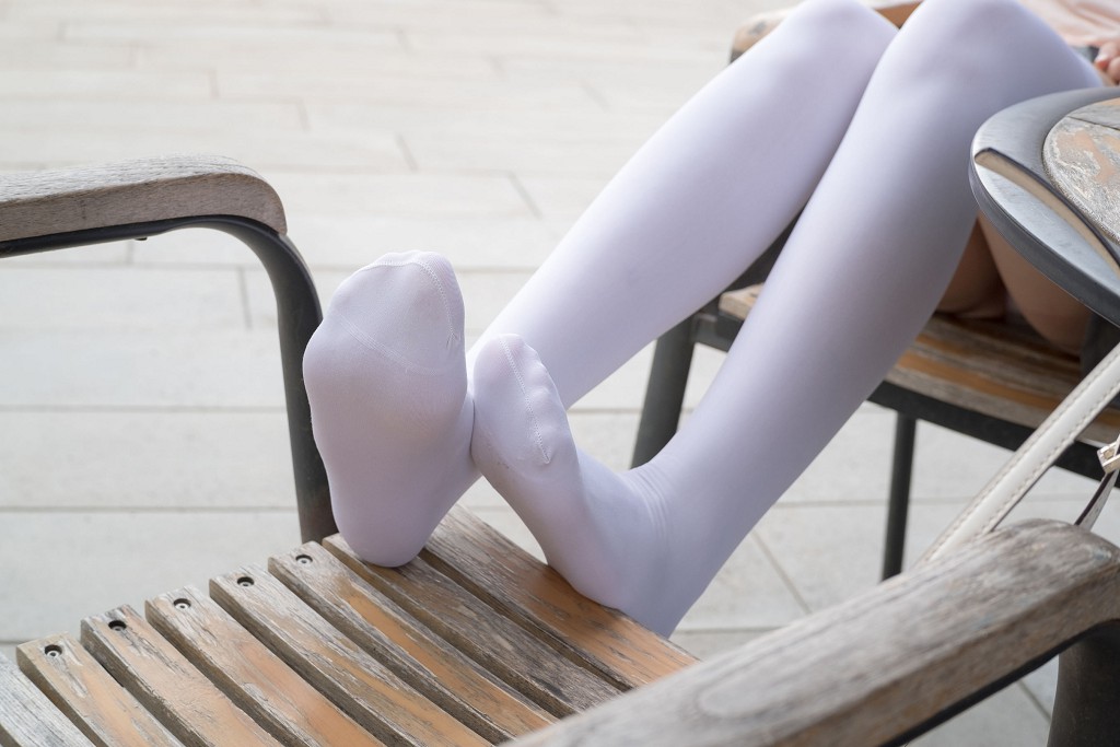 《湖边戏水白丝》 [森萝财团] R15-032 写真集[113P]