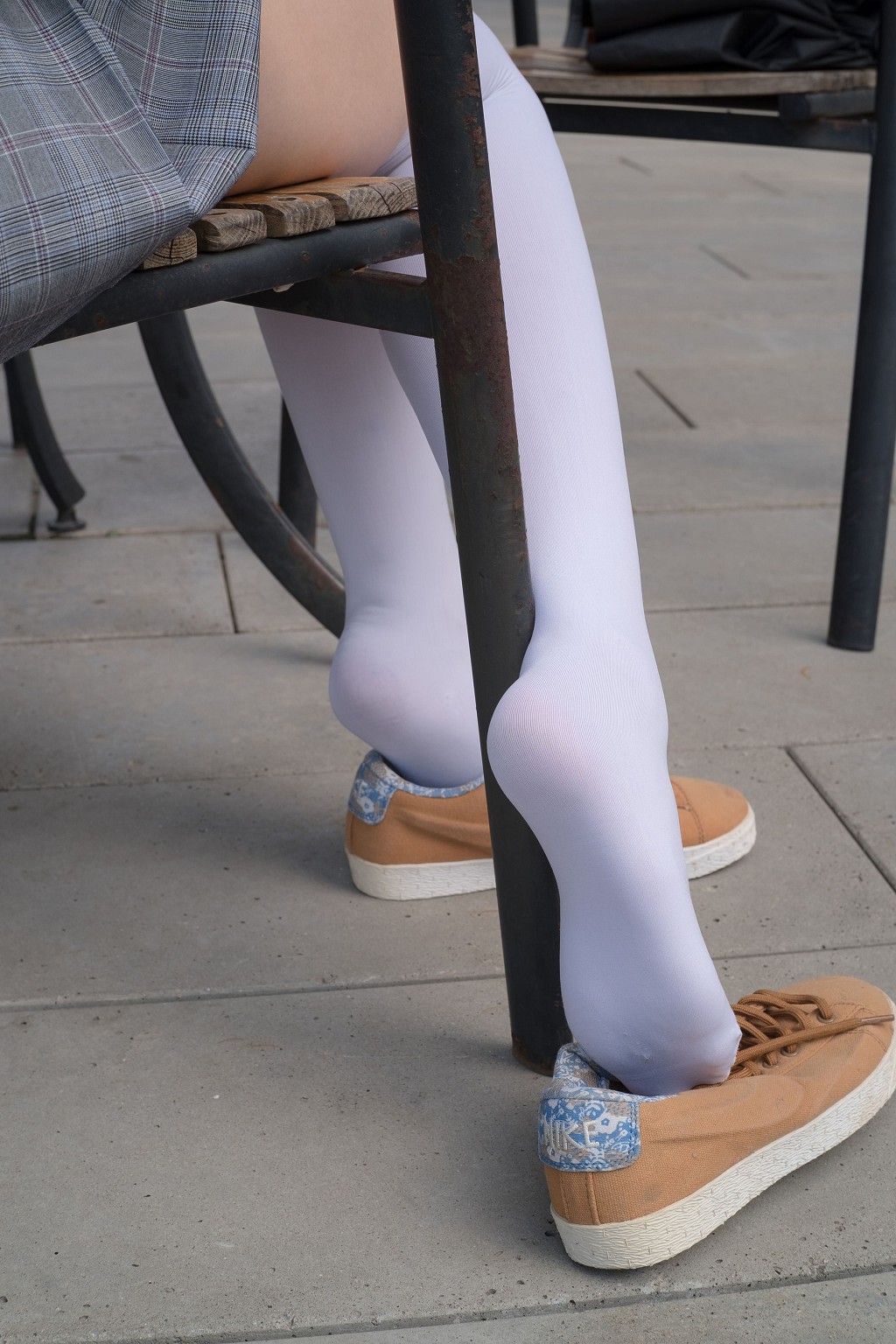 《湖边戏水白丝》 [森萝财团] R15-032 写真集[113P]